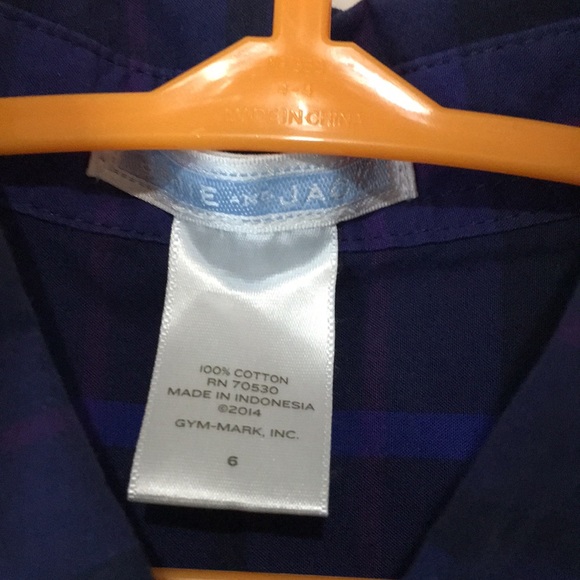 Boys bundle of 3 button down shirts - Picture 6 of 10